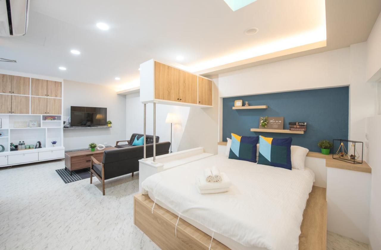 Bird Series B&B&Hostel複合式民宿#本國旅客須先匯款 Tainan Exteriör bild